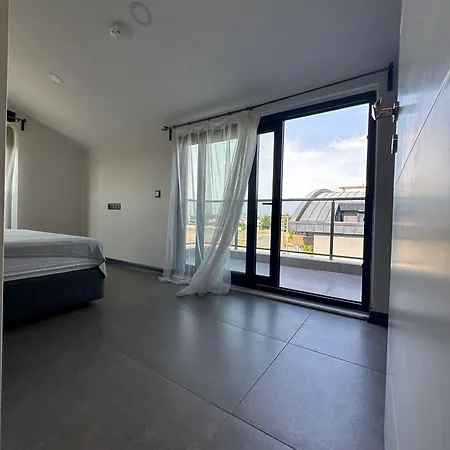 Asya Lara Apartmán